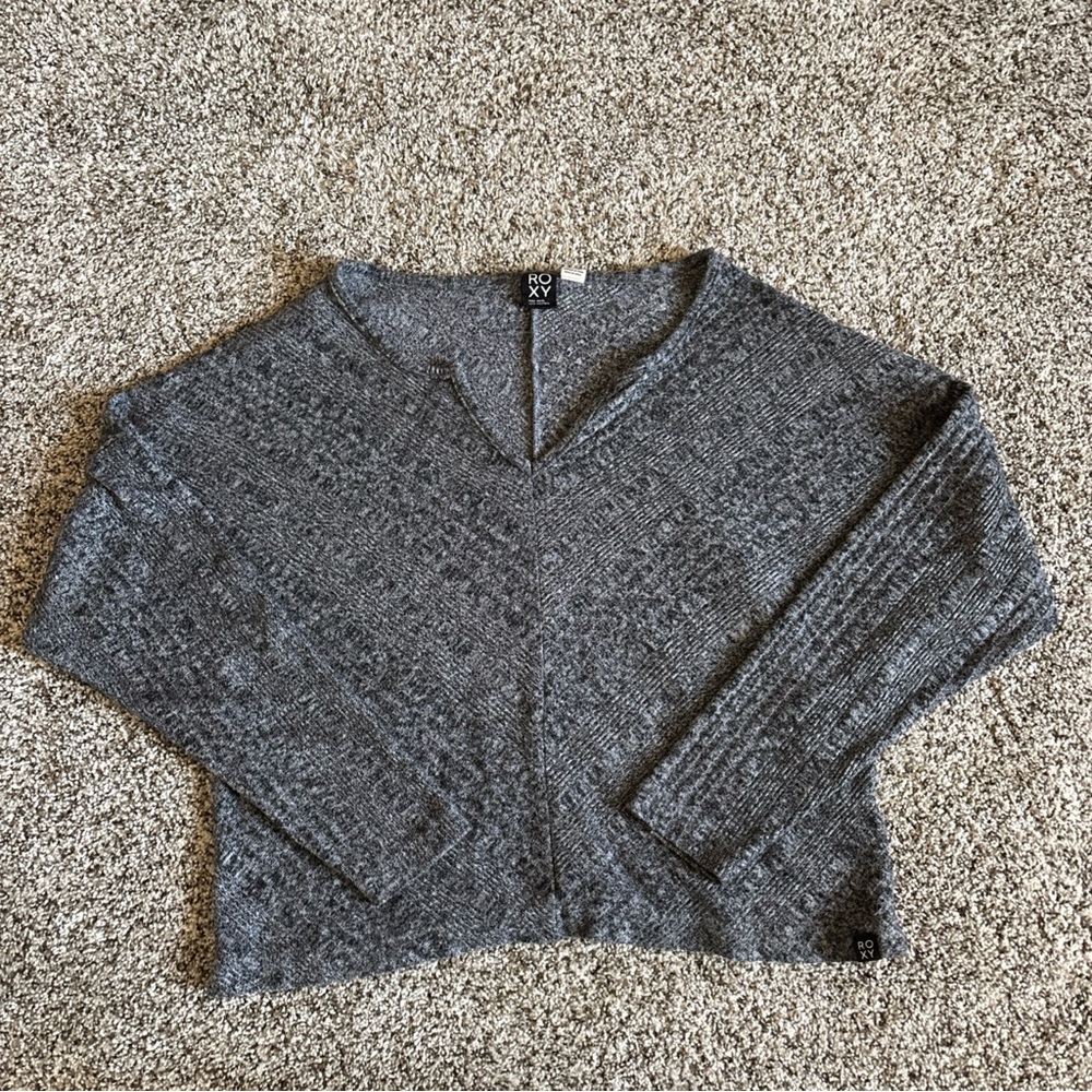 Roxy Women’s Cropped Knit Sweater Size S Gray V-Neck Textured Boho Cozy
